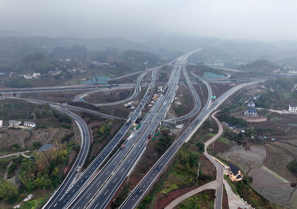 合璧津高速公路。中鐵建重投集團(tuán)供圖