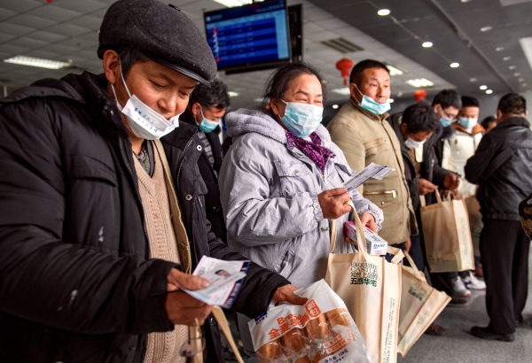 重慶包機送脫貧勞動力赴山東就業(yè)。重慶市人力社保局供圖