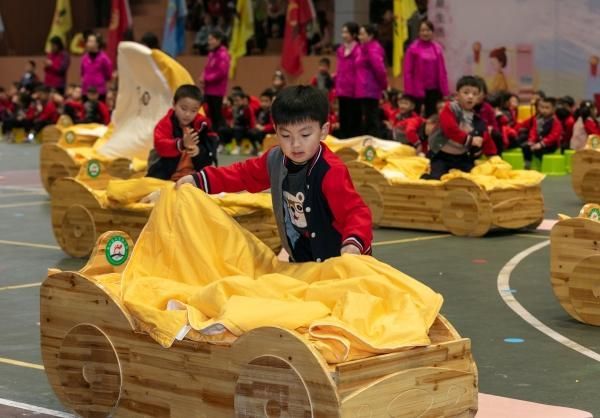 生活育人。重慶市南川區(qū)示范幼兒園供圖